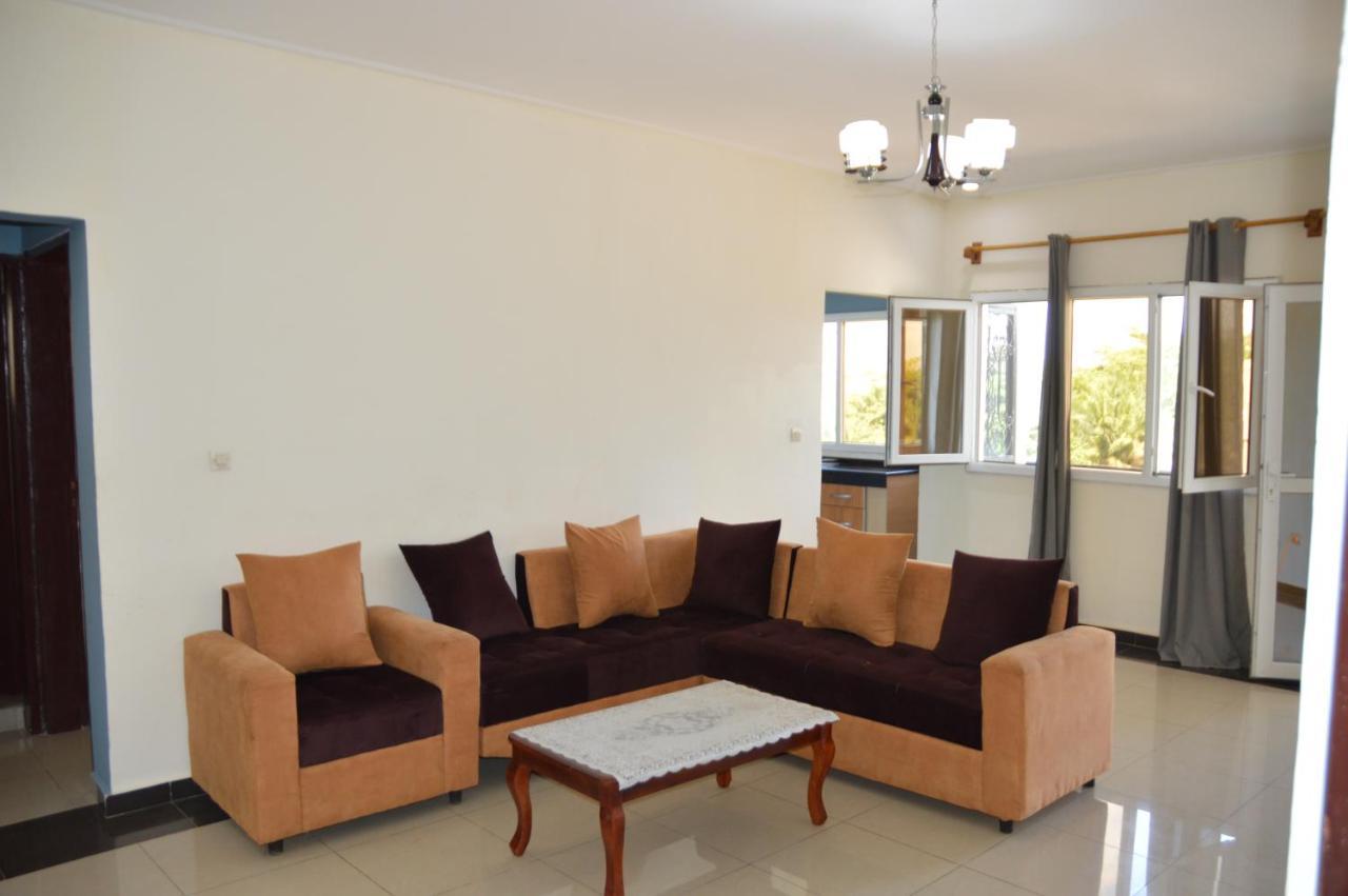 Residence Rosalie Yaounde Exterior photo