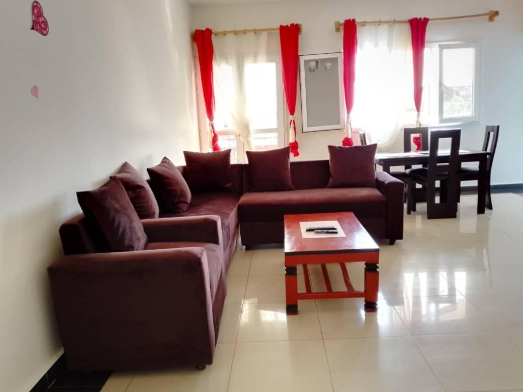 Residence Rosalie Yaounde Exterior photo