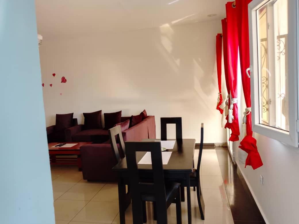 Residence Rosalie Yaounde Exterior photo